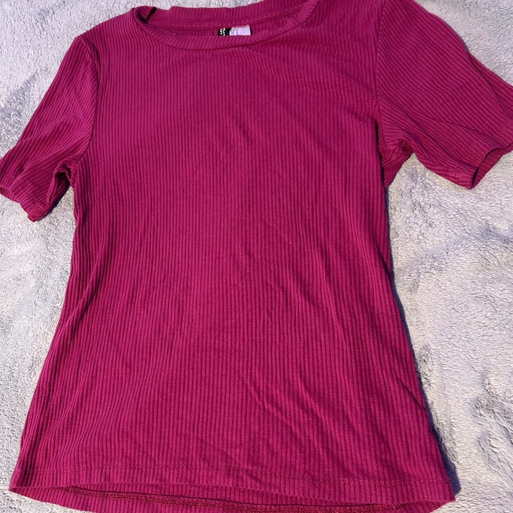 H&M Magenta Ribbed Short Sleeve Tee